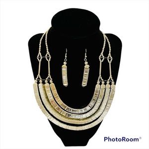 Simply Regal Statement Necklace Set